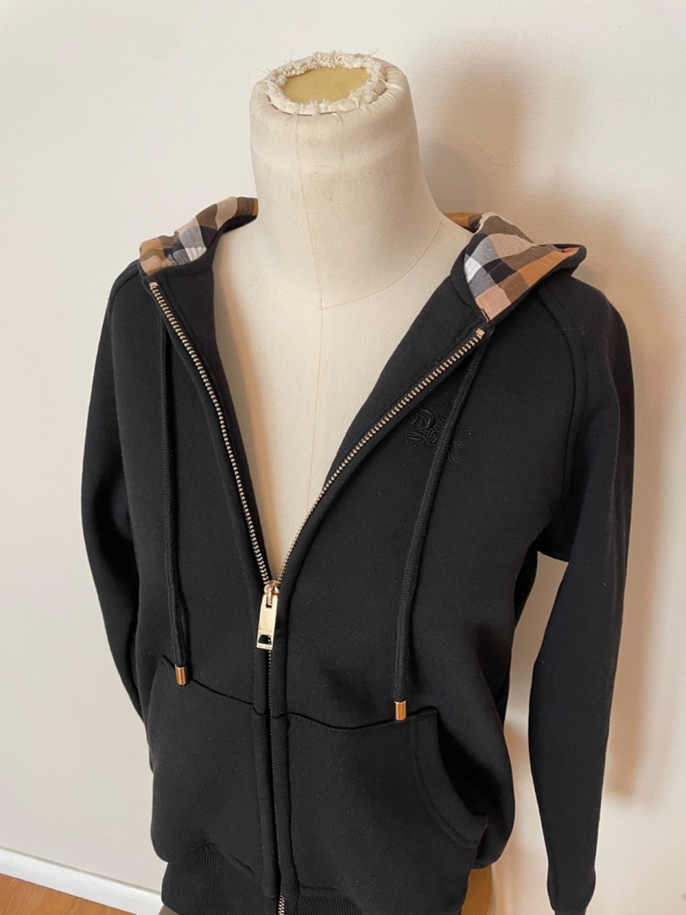 Burberry Hoodie Sweatshirt - excellent condition! - Picture 3 of 13